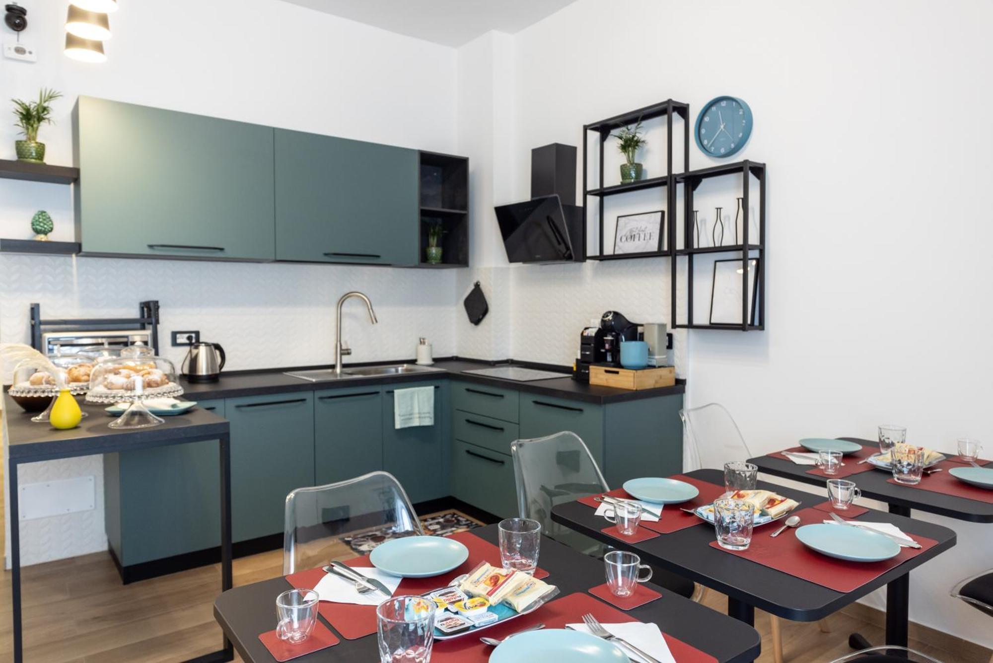 Armony Luxury Suites Катания Екстериор снимка