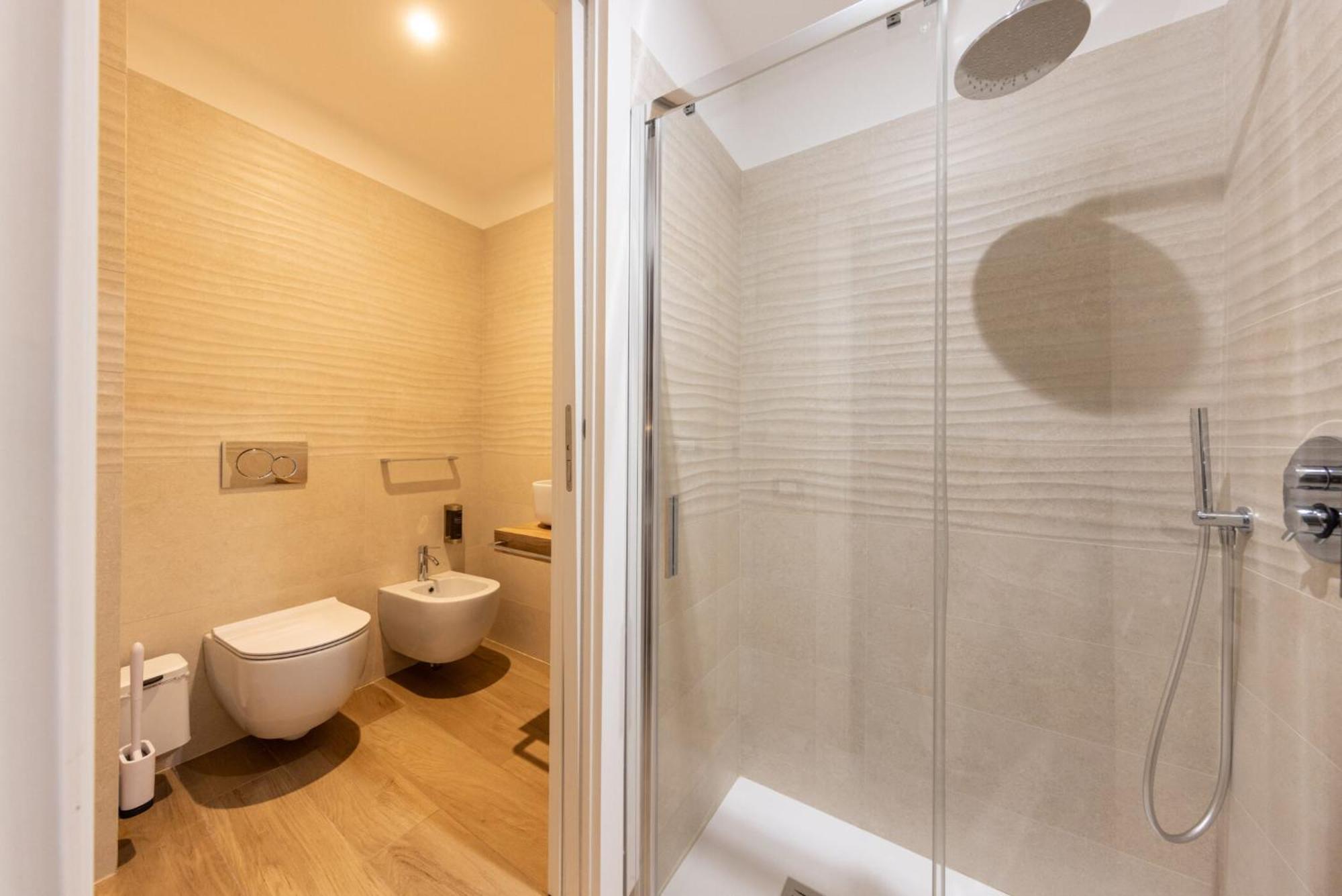 Armony Luxury Suites Катания Екстериор снимка